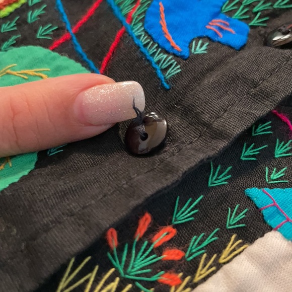 Signed Columbian 100% handmade Appliqué Embroidered Vest - Picture 13 of 16